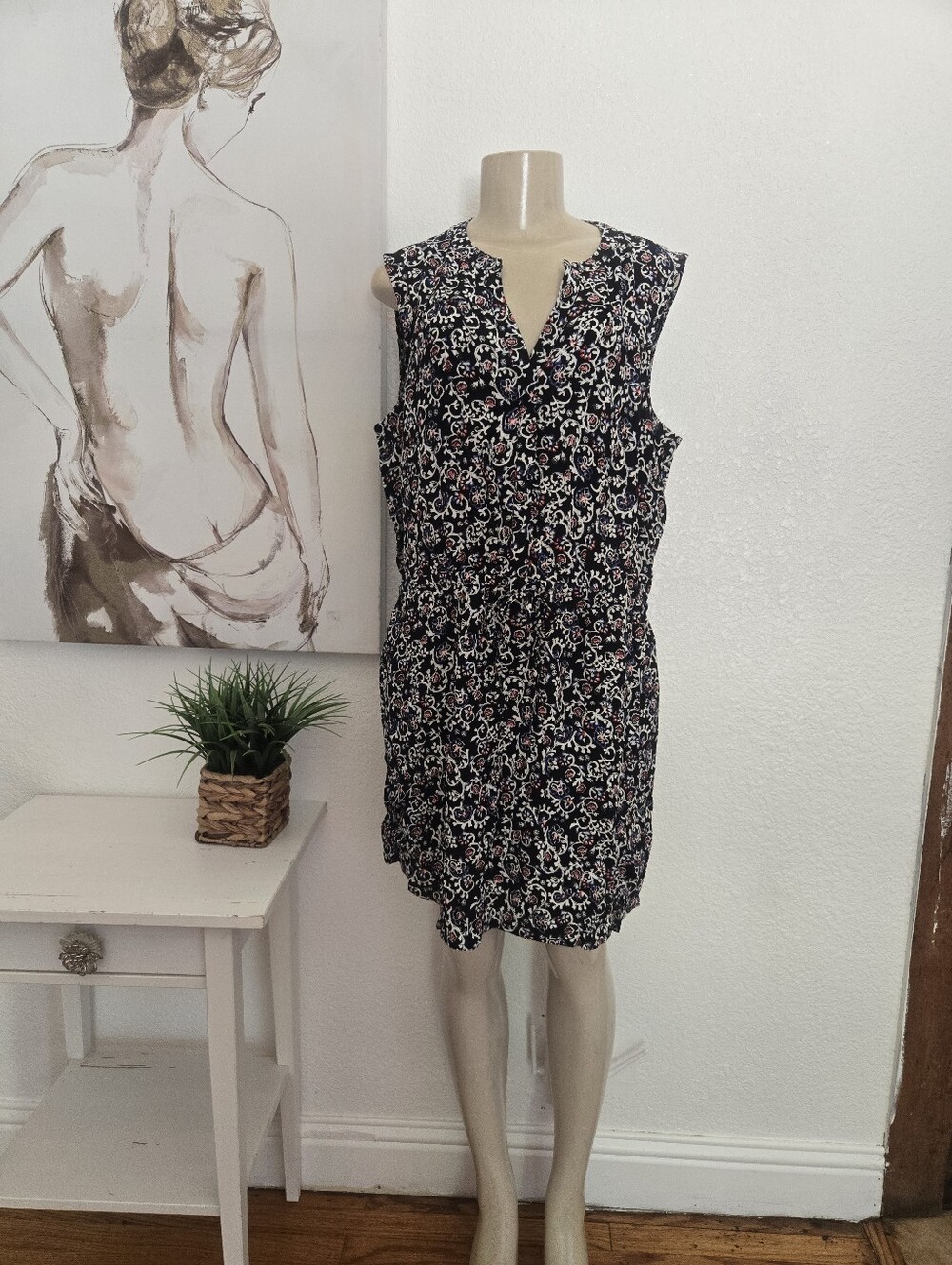 NWT Gap Sleeveless Black Floral Drawstring Dress Size Large